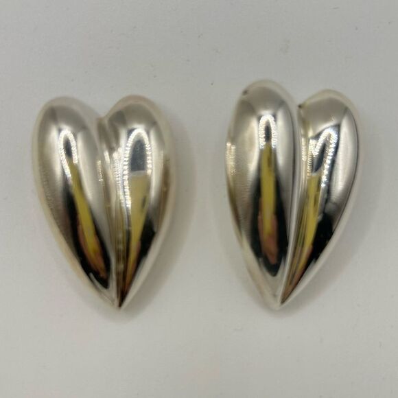 Bayanihan Jewelry - Bayanihan LTD Vintage Chunky Sterling Silver 925 Puffy Heart Pierced Earrings